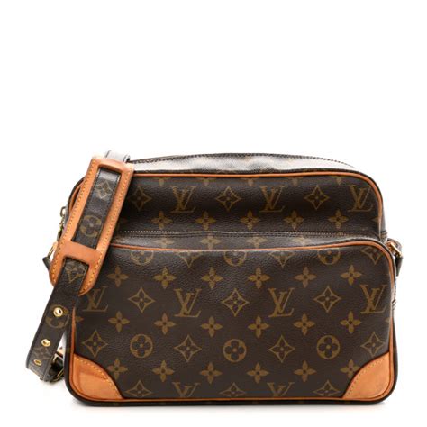 louis vuitton monogram nil 28|LOUIS VUITTON Monogram Nil 28 1303746 .